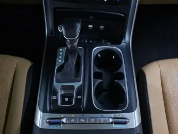 2022 Kia Carnival с пробегом 33 308 км
