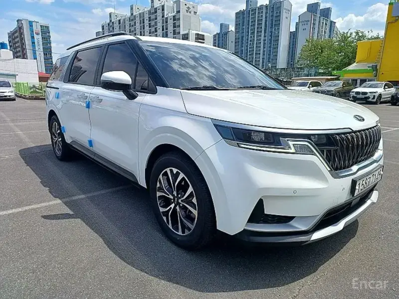 2021 Kia Carnival с пробегом 178 890 км