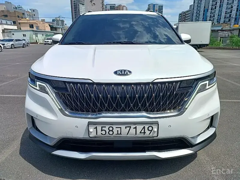 2021 Kia Carnival с пробегом 178 890 км