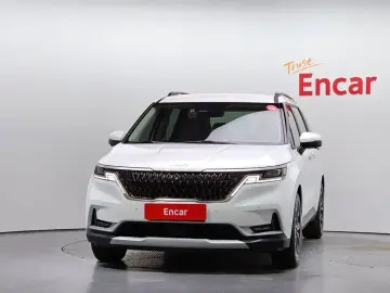 2022 Kia Carnival с пробегом 7 535 км