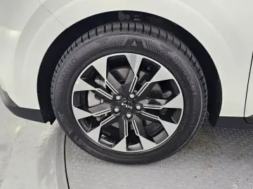 2022 Kia Carnival с пробегом 7 535 км