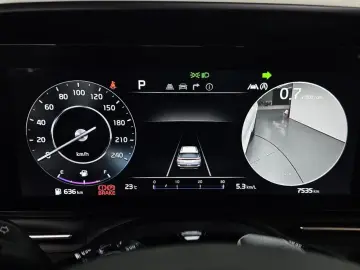 2022 Kia Carnival с пробегом 7 535 км