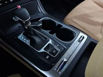 2022 Kia Carnival с пробегом 7 535 км