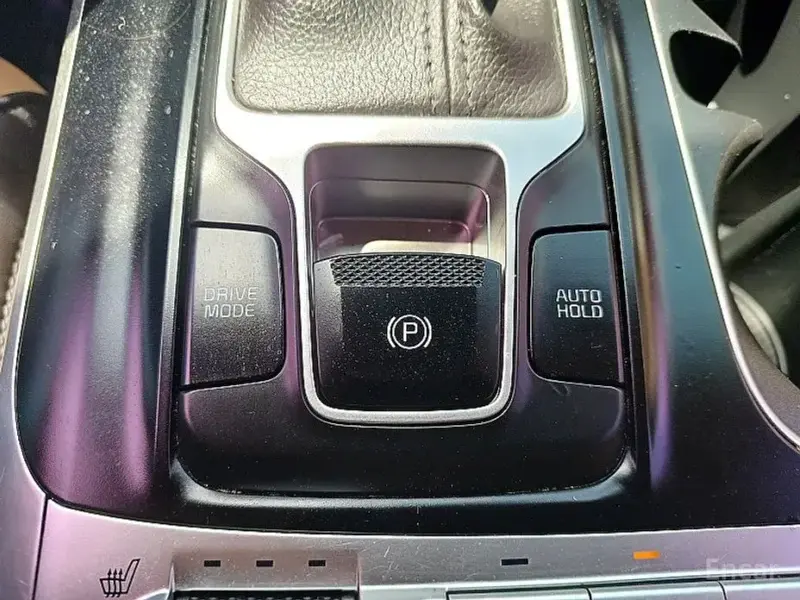 2021 Kia Carnival с пробегом 178 890 км