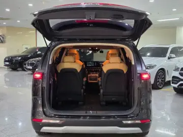 2021 Kia Carnival с пробегом 172 774 км
