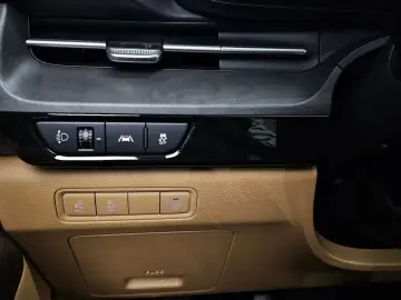 2022 Kia Carnival с пробегом 7 535 км