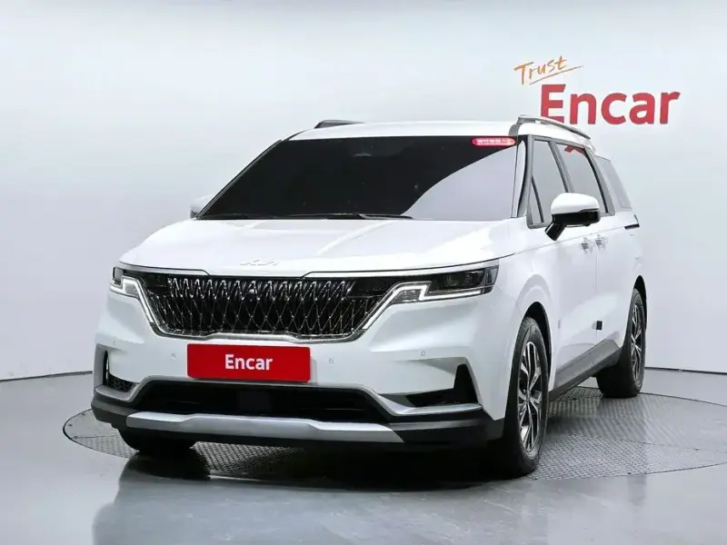 2022 Kia Carnival с пробегом 50 088 км