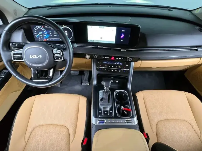 2022 Kia Carnival с пробегом 50 088 км