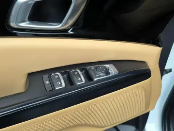 2022 Kia Carnival с пробегом 50 088 км