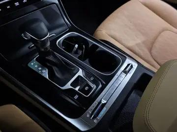 2023 Kia Carnival с пробегом 30 346 км