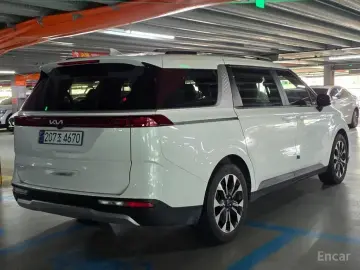 2022 Kia Carnival с пробегом 44 734 км