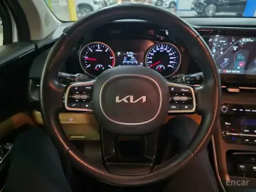 2022 Kia Carnival с пробегом 44 734 км
