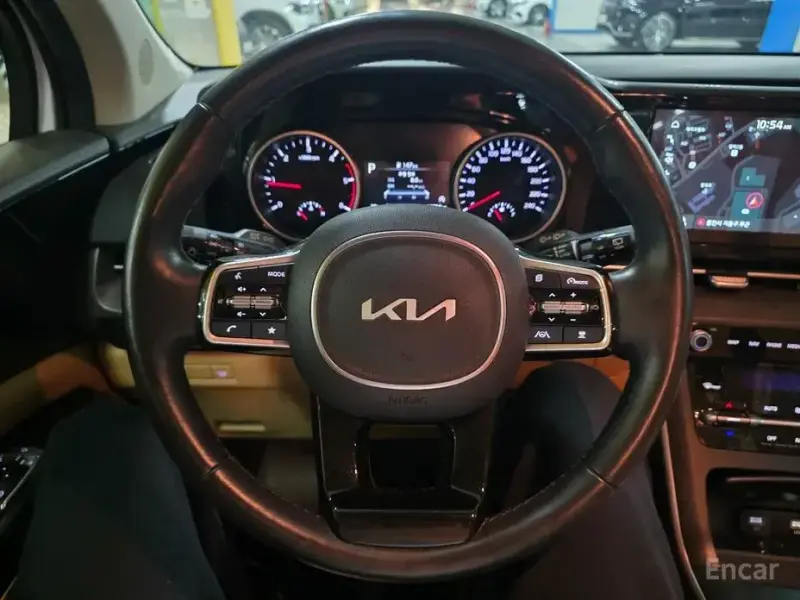 2022 Kia Carnival с пробегом 44 734 км