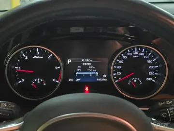 2022 Kia Carnival с пробегом 44 734 км