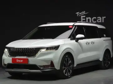 2022 Kia Carnival с пробегом 82 055 км