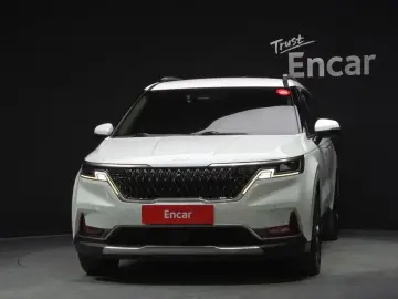 2022 Kia Carnival с пробегом 82 055 км