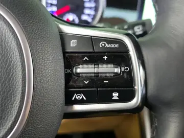 2023 Kia Carnival с пробегом 96 123 км