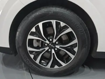 2021 Kia Carnival с пробегом 104 029 км