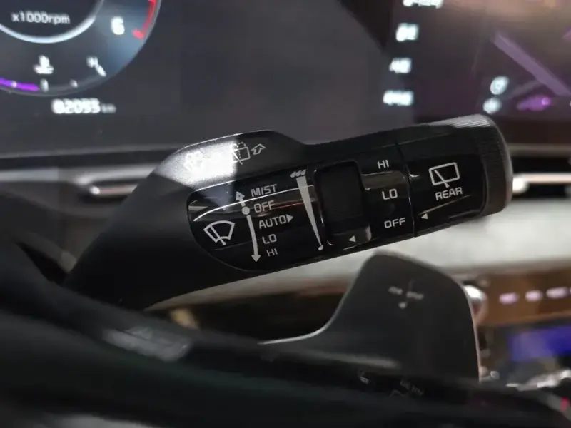 2022 Kia Carnival с пробегом 82 055 км