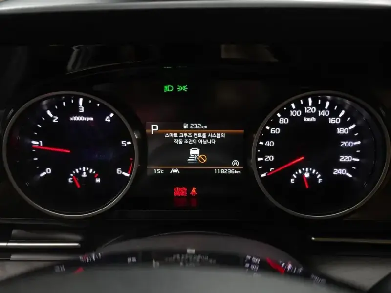 2021 Kia Carnival с пробегом 118 236 км