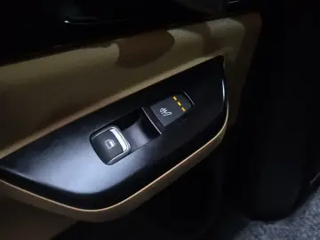 2021 Kia Carnival с пробегом 104 029 км
