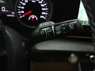 2021 Kia Carnival с пробегом 104 029 км