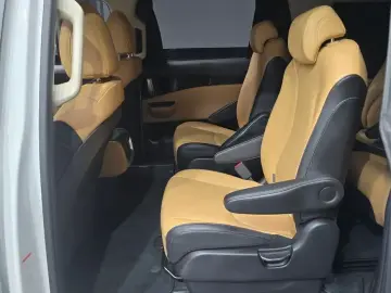 2021 Kia Carnival с пробегом 118 236 км