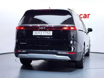 2022 Kia Carnival с пробегом 26 078 км
