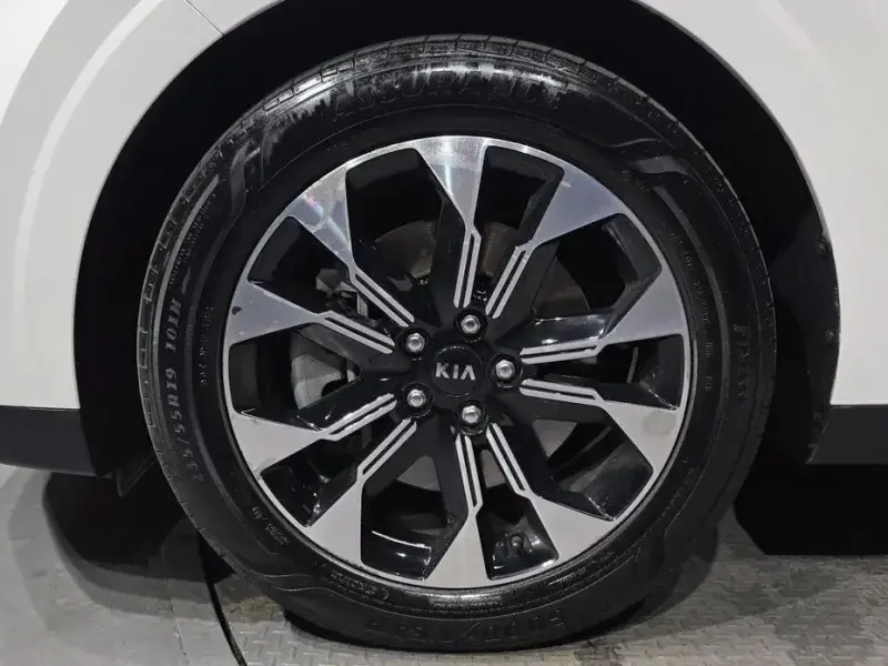 2021 Kia Carnival с пробегом 50 028 км