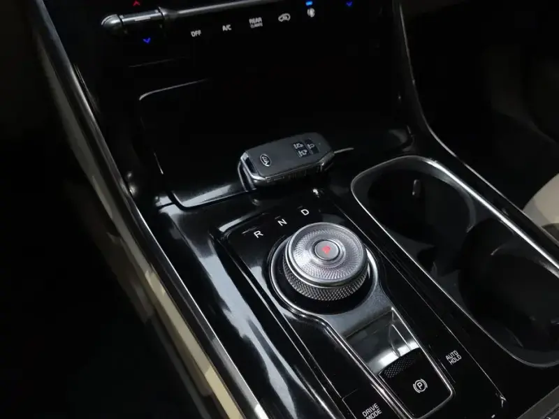 2021 Kia Carnival с пробегом 50 028 км