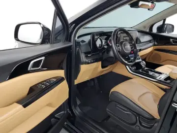 2022 Kia Carnival с пробегом 26 078 км
