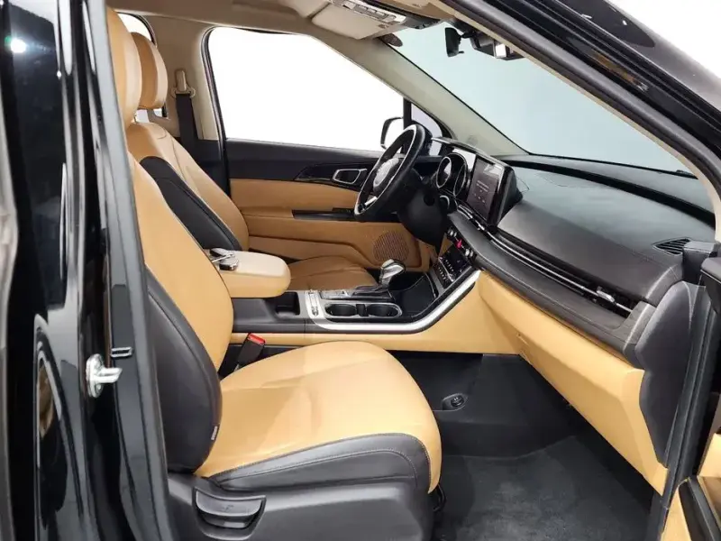 2022 Kia Carnival с пробегом 26 078 км