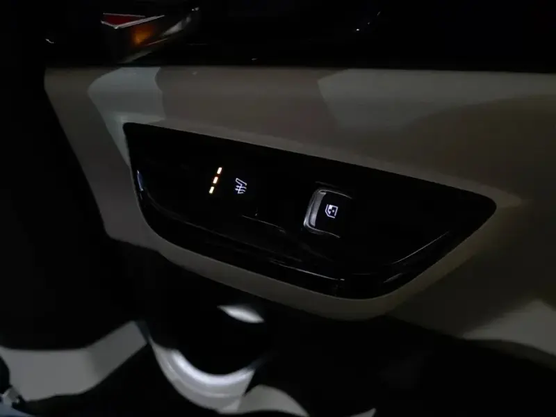 2021 Kia Carnival с пробегом 50 028 км