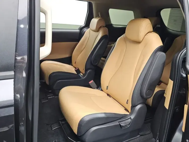 2022 Kia Carnival с пробегом 28 006 км