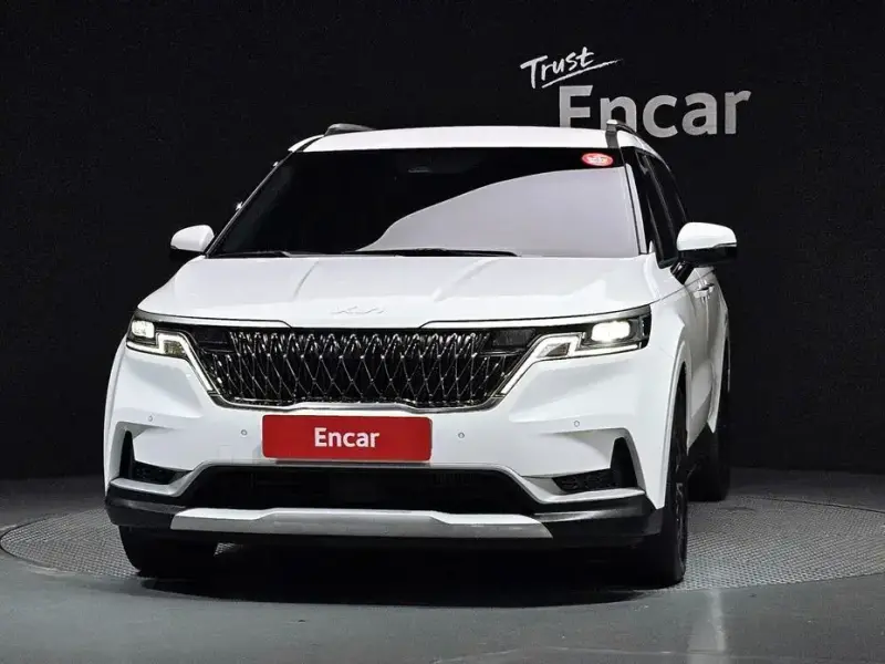 2022 Kia Carnival с пробегом 63 113 км