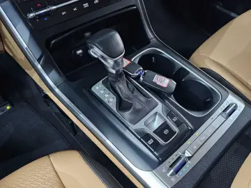 2022 Kia Carnival с пробегом 37 538 км