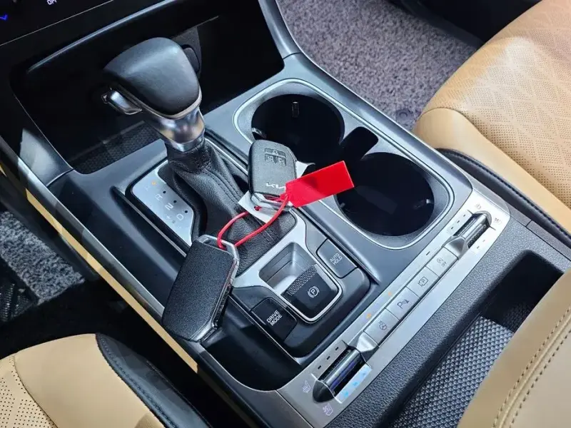 2022 Kia Carnival с пробегом 63 113 км