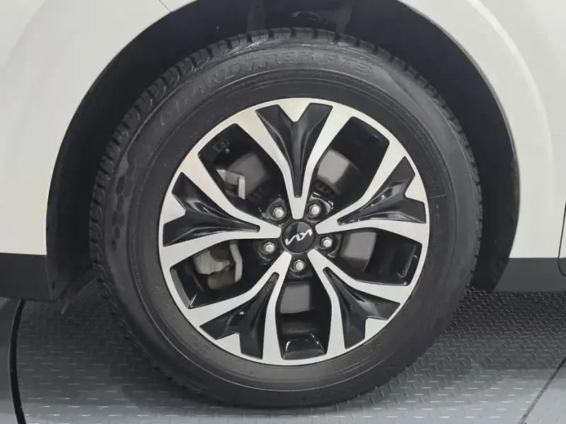 2022 Kia Carnival с пробегом 50 969 км