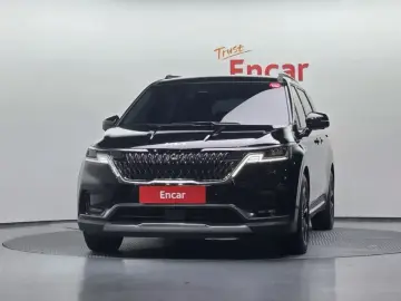 2023 Kia Carnival с пробегом 36 621 км