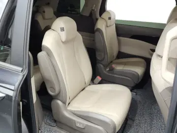 2021 Kia Carnival с пробегом 88 993 км