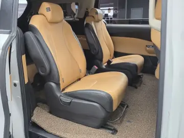 2021 Kia Carnival с пробегом 79 244 км