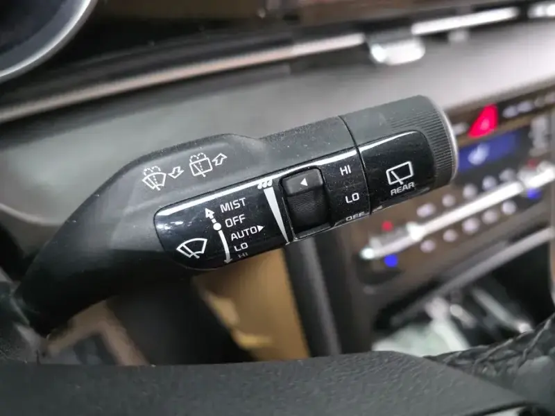 2021 Kia Carnival с пробегом 79 244 км
