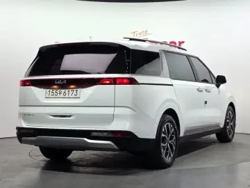 2022 Kia Carnival с пробегом 68 043 км