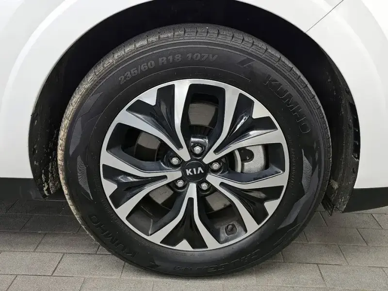 2021 Kia Carnival с пробегом 113 350 км