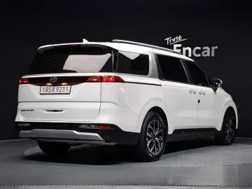 2021 Kia Carnival с пробегом 88 729 км