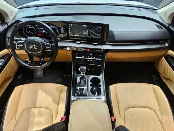 2021 Kia Carnival с пробегом 88 729 км