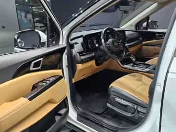 2021 Kia Carnival с пробегом 88 729 км