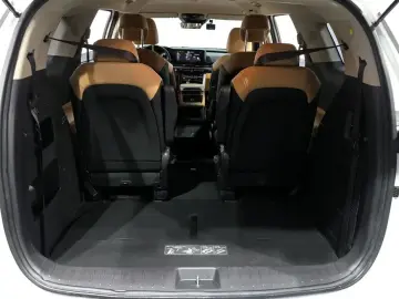 2022 Kia Carnival с пробегом 68 043 км