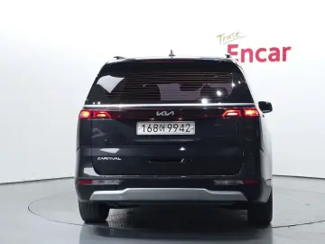 2021 Kia Carnival с пробегом 63 895 км