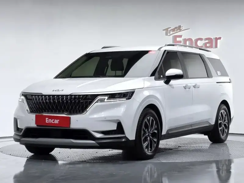 2023 Kia Carnival с пробегом 53 278 км